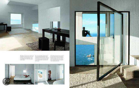 100 Contemporary Houses