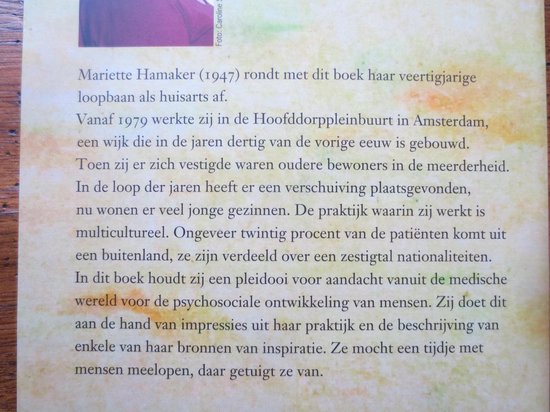 Een eindje meelopen Veertig verhalen van een huisarts Mariette Hamaker